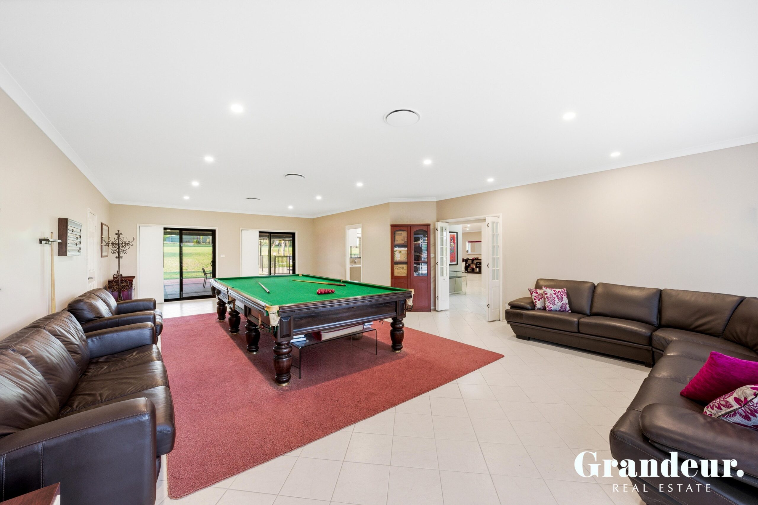 15 Cubitt Drive, DENHAM COURT  NSW  2565